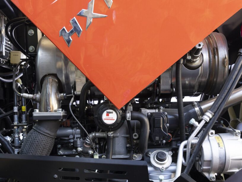 HX1402
