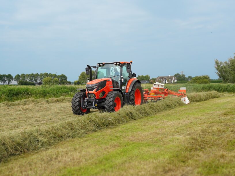 HX1402