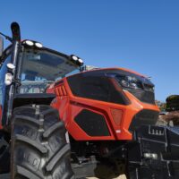 HX1402