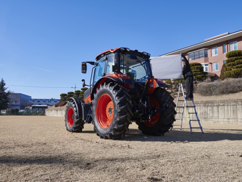 HX1402