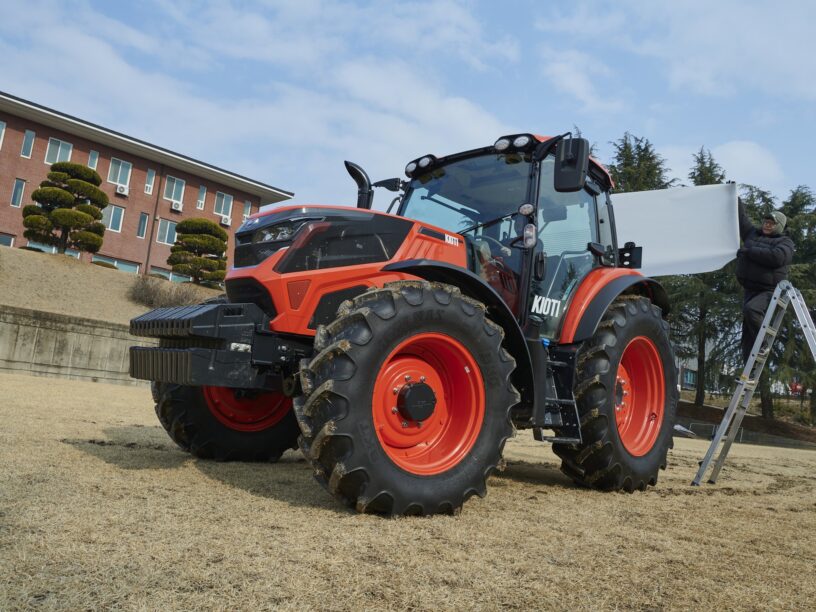 HX1402
