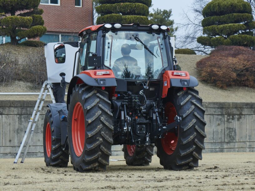 HX1402