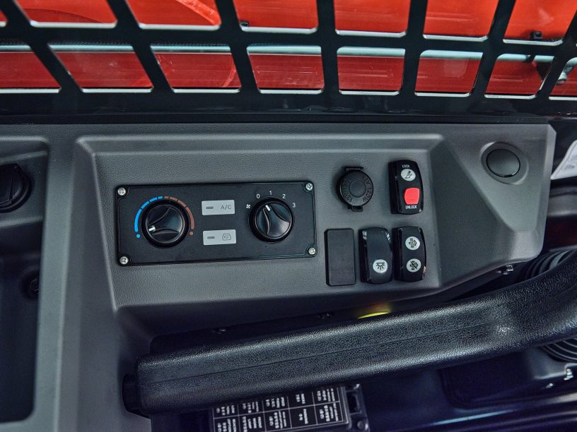 SL660